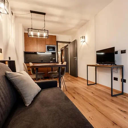 Himalaya Apartament *